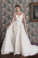 Load image into Gallery viewer, Justin Alexander Signature "Dinah" 99156 with detachable train, Salon Sample