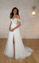 Load image into Gallery viewer, Stella York 7740, Sample