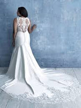 Load image into Gallery viewer, Allure W463, Salon Sample