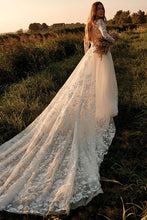 Load image into Gallery viewer, Lillian West style 66229, Salon Sample