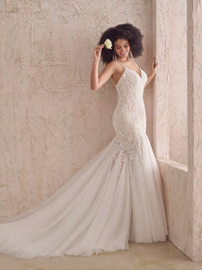 Maggie Sottero "Geddes", Salon Sample