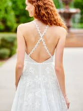 Load image into Gallery viewer, Christina Wu 22084, Salon Sample