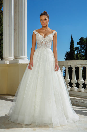 Justin Alexander style 88117, Salon Sample