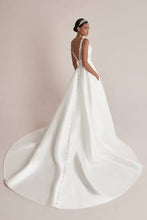 Load image into Gallery viewer, Justin Alexnder "Camryn", NEW with tags
