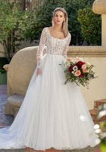 Load image into Gallery viewer, Jasmine Couture "Emma D", Salon Sample