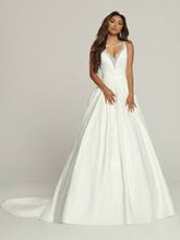 Load image into Gallery viewer, DaVinci style 50690, Salon Sample
