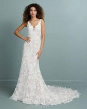Load image into Gallery viewer, Christina Wu style 19341, Salon Sample