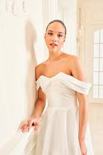 Load image into Gallery viewer, Kelly Faetanini &quot;Beau&quot;, Salon Sample