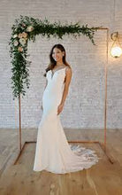Load image into Gallery viewer, Stella York style 7324, NEW with tags