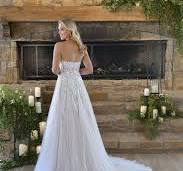 Load image into Gallery viewer, Stella York Style 7413, Salon Sample