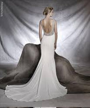 Load image into Gallery viewer, Pronovias &quot;Orsala&quot;, Salon Sample