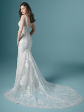 Load image into Gallery viewer, Maggie Sottero &quot;Delilah&quot;, Salon Sample