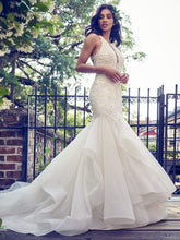 Load image into Gallery viewer, Maggie Sottero &quot;Veda, Salon Sample