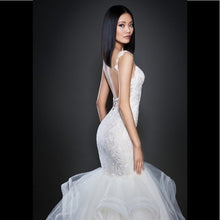Load image into Gallery viewer, Lazaro, style 3713 with tags, unaltered